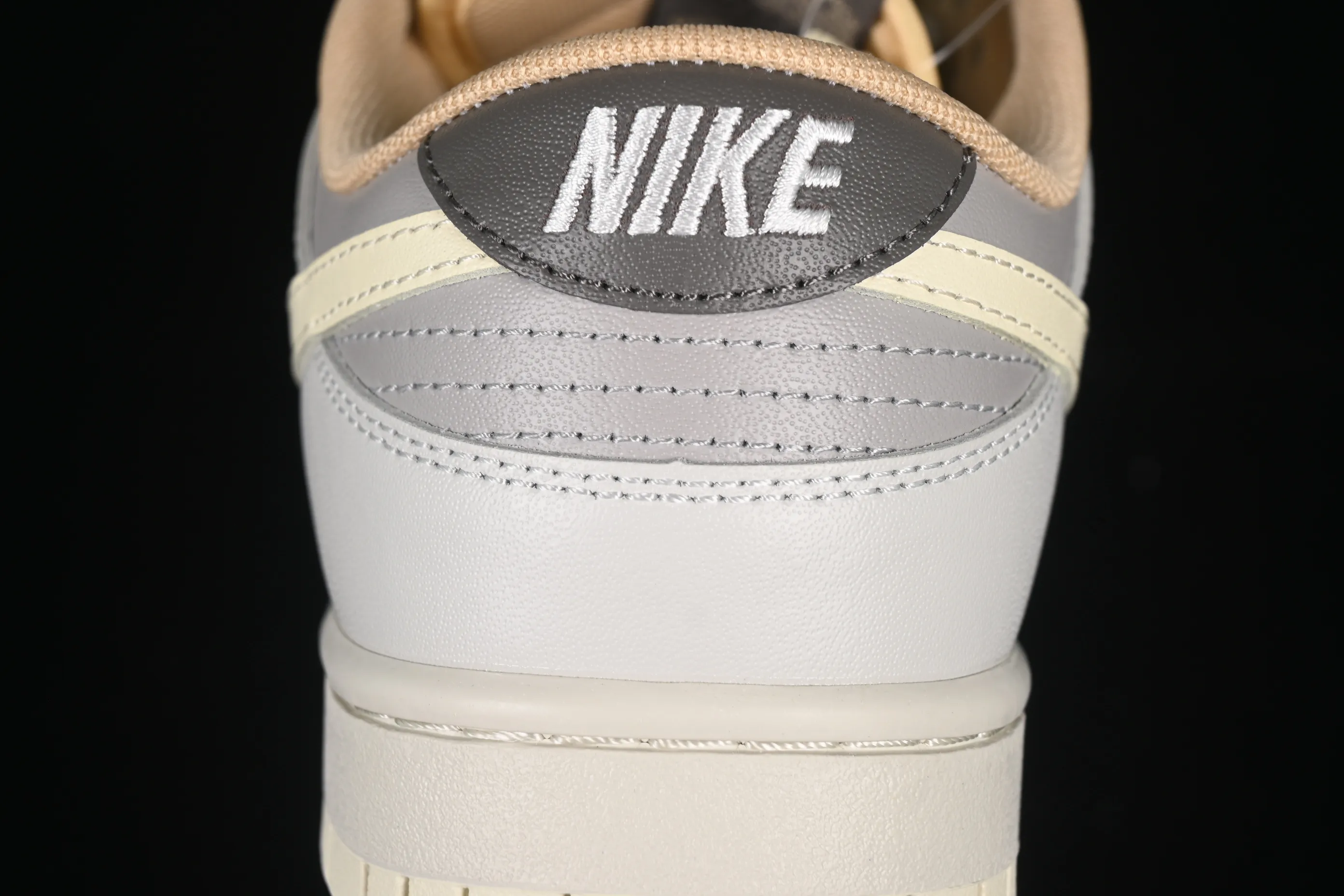 All categories Nk SB Dunk series Nk SB Dunk Low low-top sneakers Nk SB Dunk Low light gray SB low-top casual sneakers IB4503-072